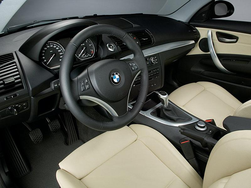 Bmw 118d Interior. BMW 118d: Este practic acelasi